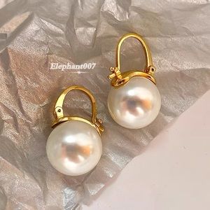 Kate Spade New York pearl earrings